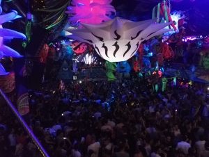 Cubierta discoteca Amnesia